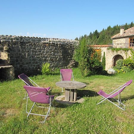 Le Petit Rias Gîte Soleil Saint Maurice en Chalencon Exterior foto